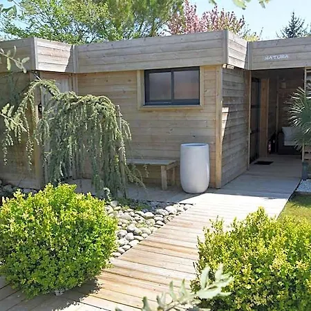 Timazen Agen Sud Lodge *