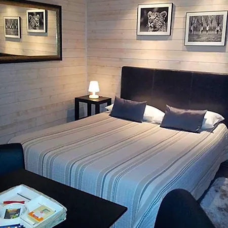 Timazen Agen Sud Lodge *