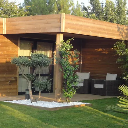 Lodge Timazen Lodges Agen Sud